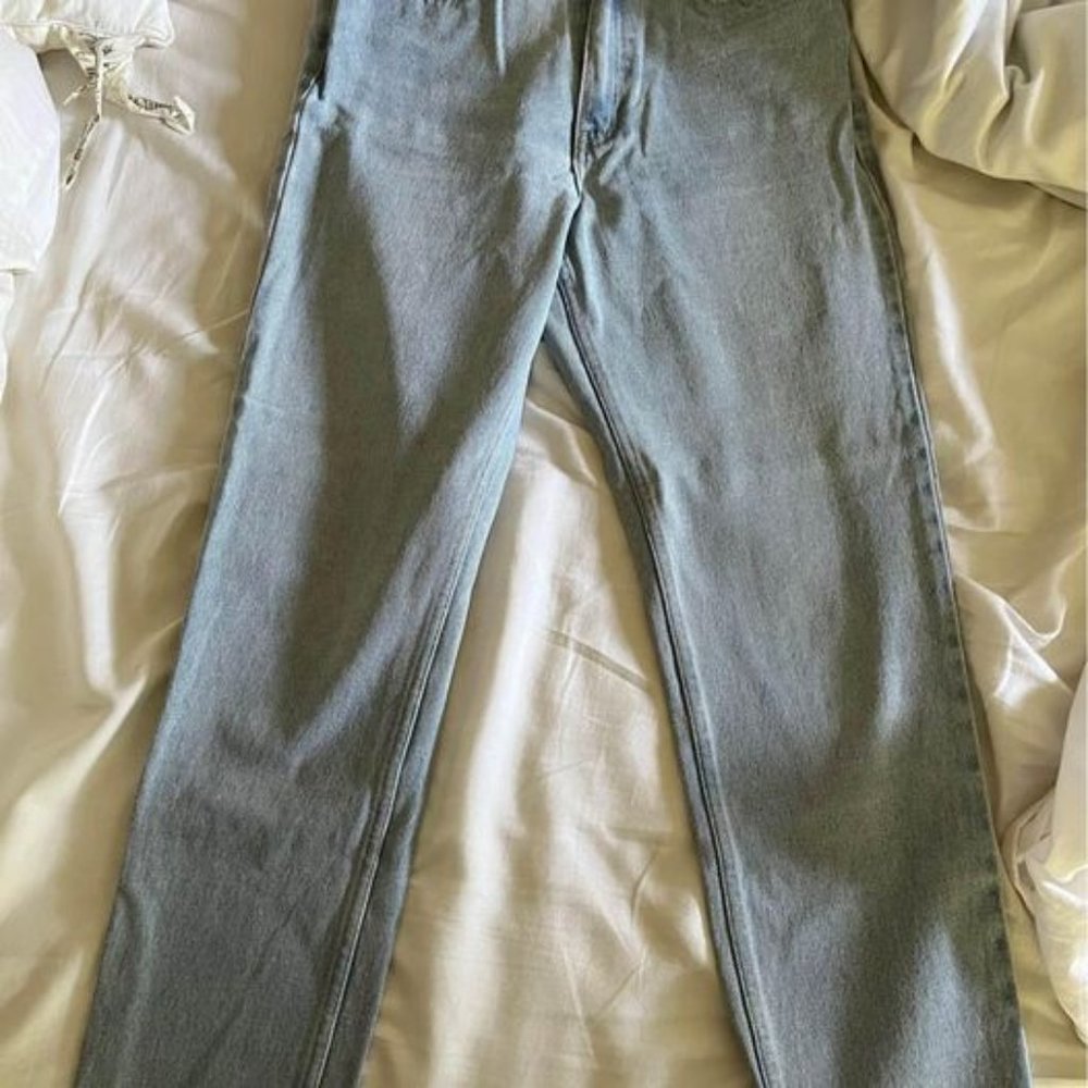 Amazing American Apparel Size 28 vintage style High Waisted Straight Jeans